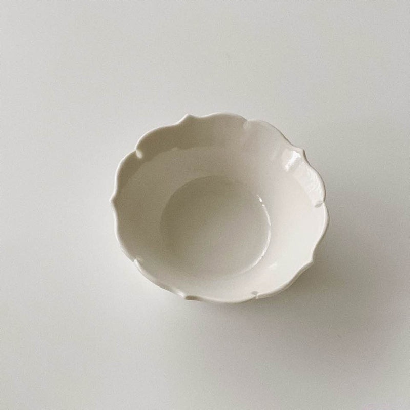 Flower Pickle Bowl by Park Ji-young